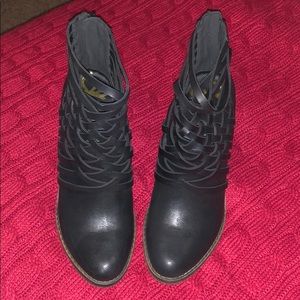 Black boots. Size. 8. Never worn.